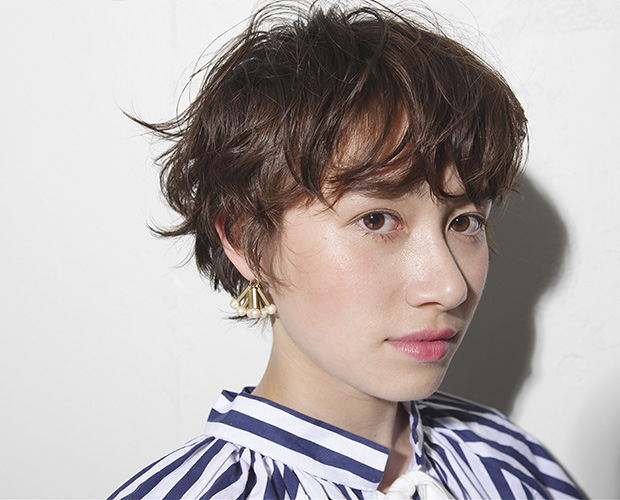 髪型　ヘアカタログ
